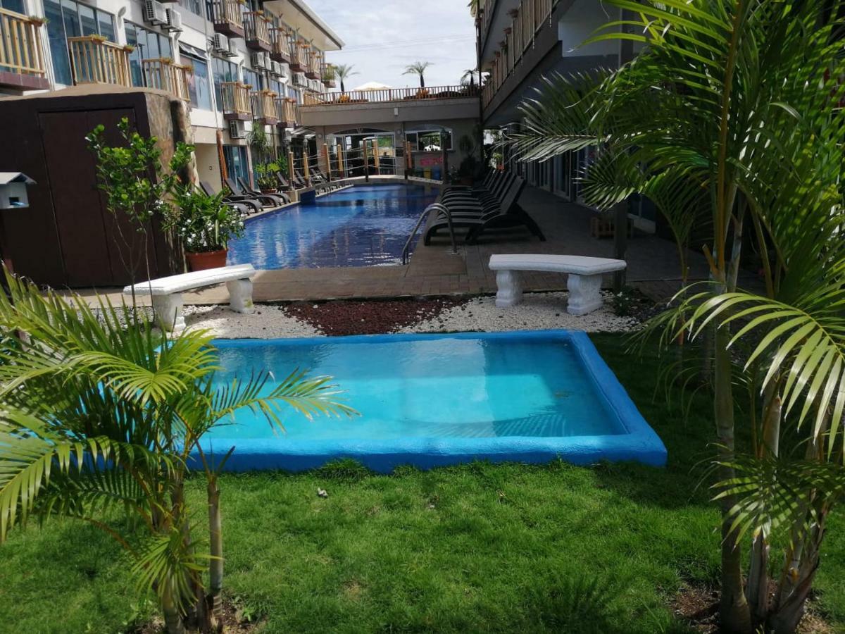 Beachfront Hotel Tramonto Jaco Bagian luar foto